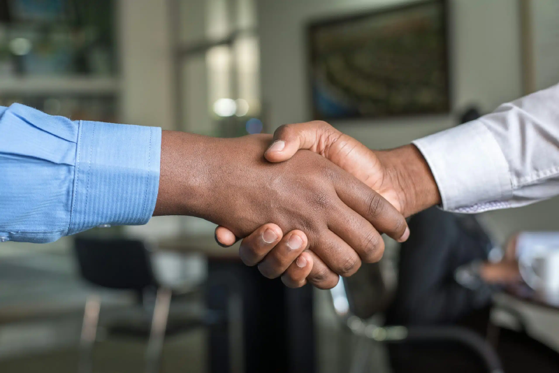 Featured image of post How to Land a Job in Tech as a Junior Developer during darker times